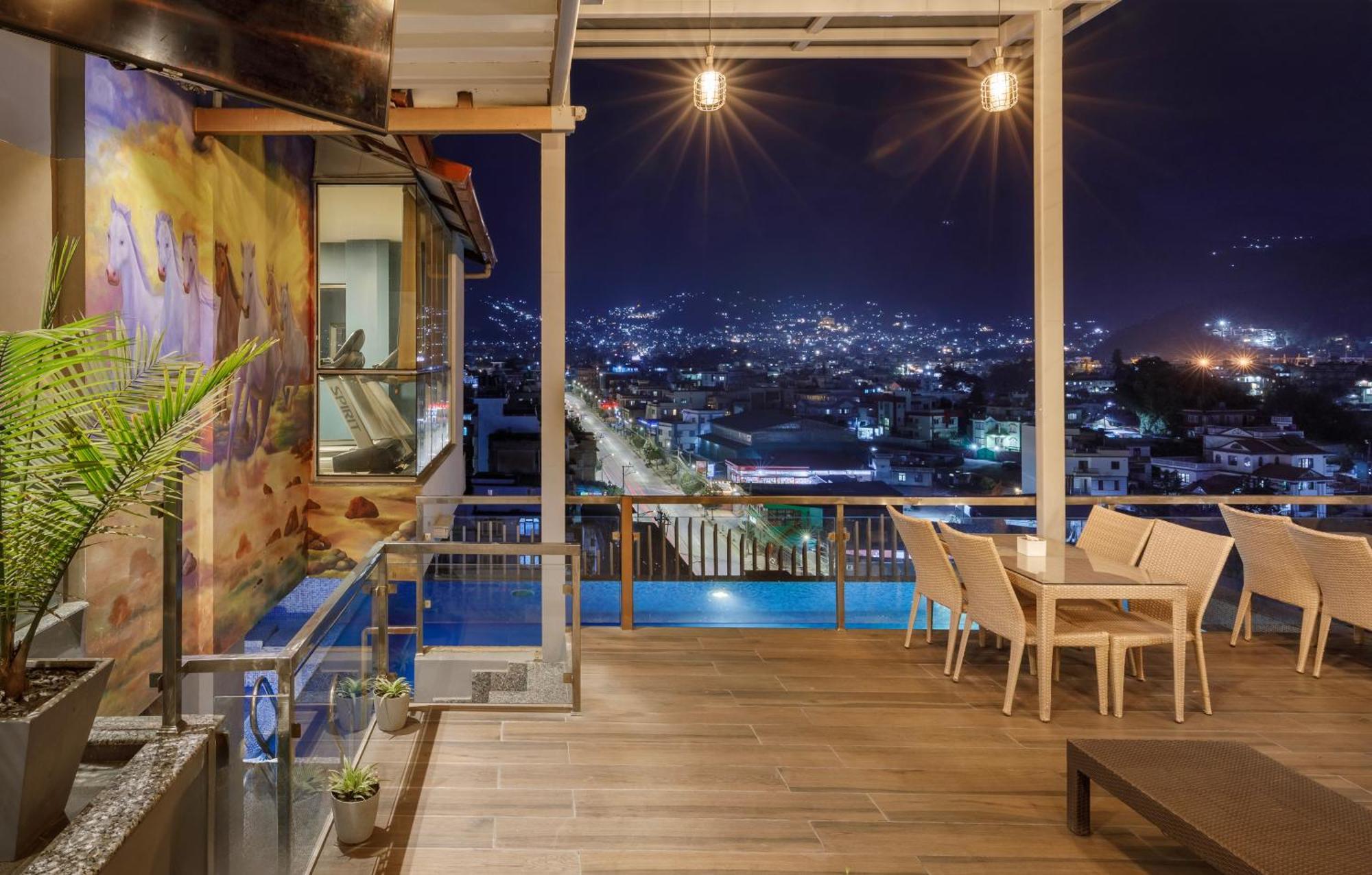 Sabrina Hotel 4*