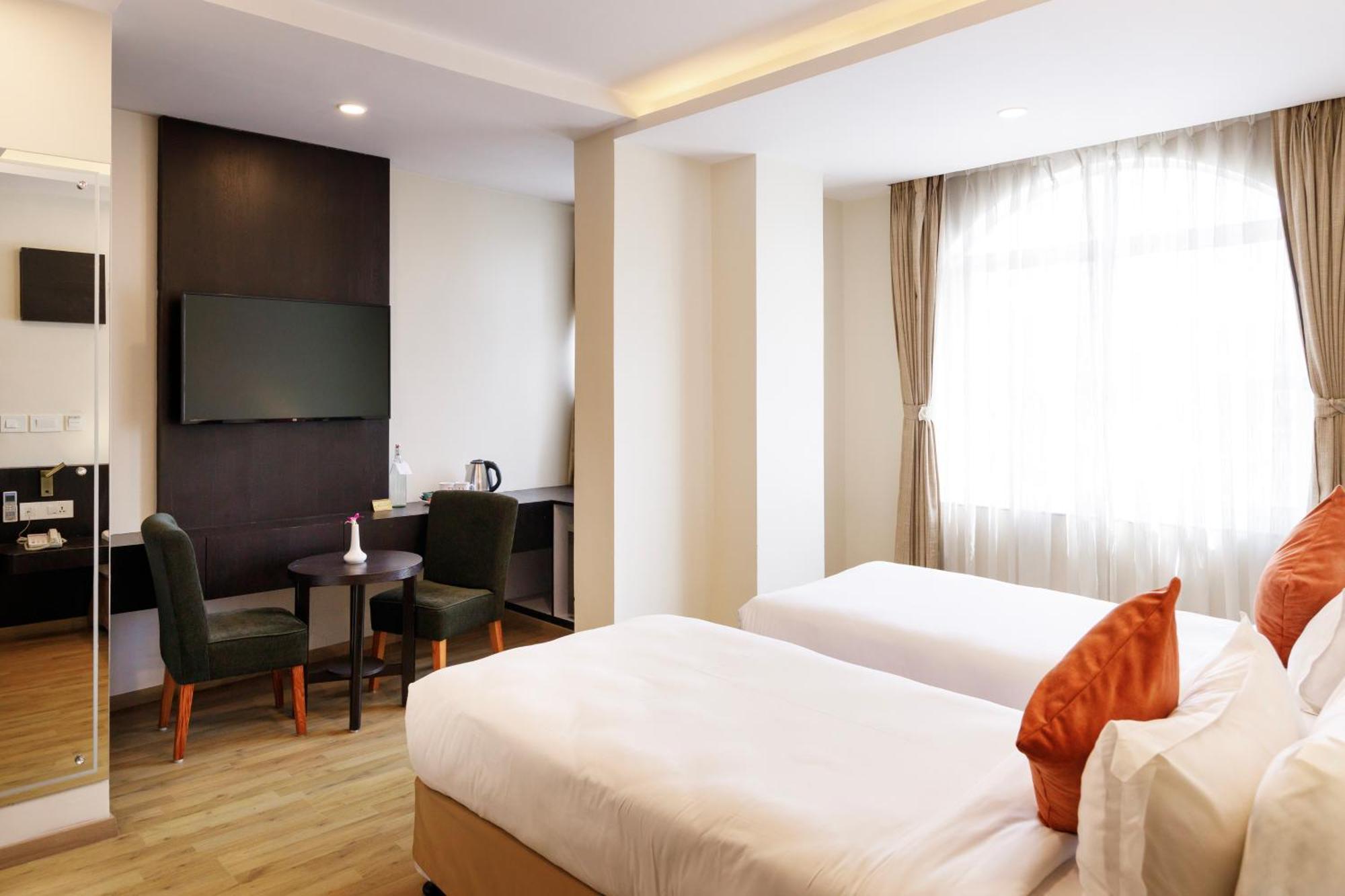 Hotel Sabrina 4*